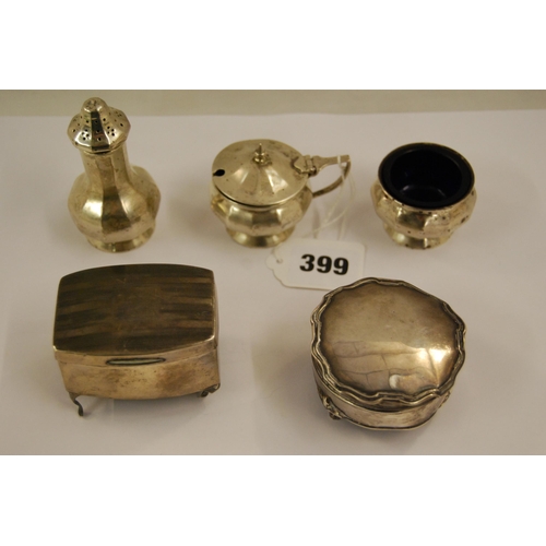 399 - 3 PIECE SILVER CRUET SET; BIRMINGHAM AND 2 SILVER BOXES (A/F) 4ozs