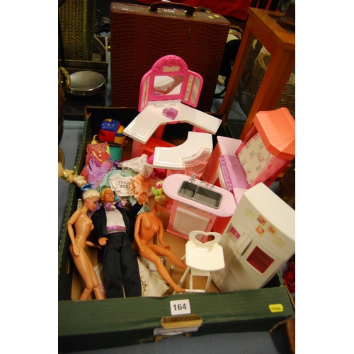 164 - COLLECTION OF BARBIE FURNITURE, ETC