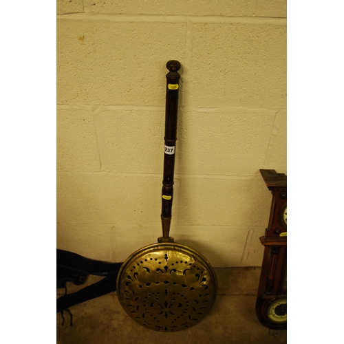 237 - 19TH CENTURY ENGRAVED & PIERCED BRASS WARMING PAN WITH WOOD HANDLE