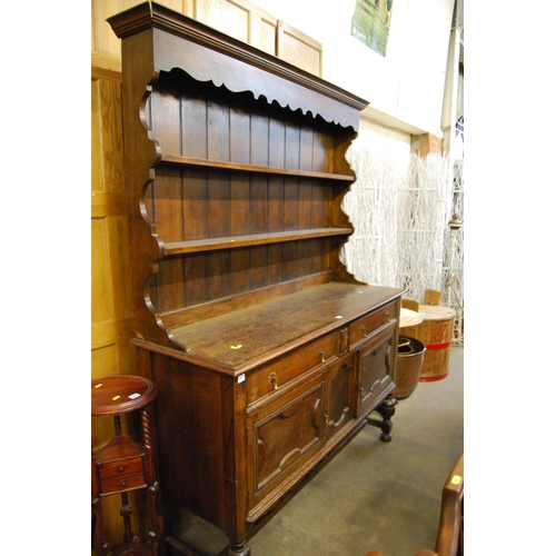 556 - EDWARDIAN OAK WELSH DRESSER 153cm X 52cm 205cm