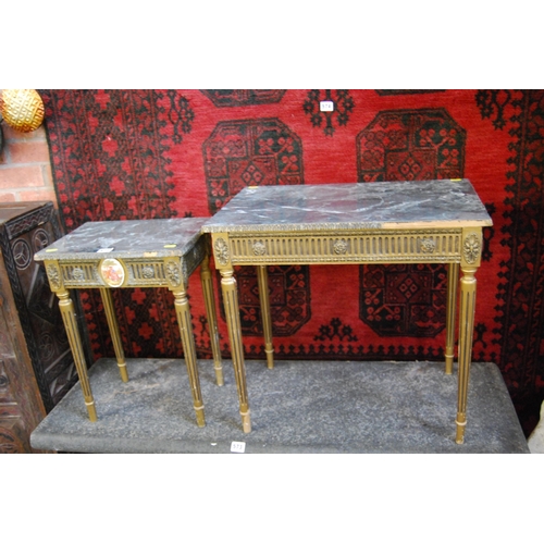 572 - 2 RETRO COFFEE TABLES CLASSICAL STYLE WITH FAUX MARBLE TOPS ON GILDED BASES