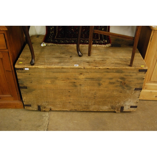 608 - 19TH CENTURY PINE BOX WITH METAL STRAP CORNERS 107cm X 62cm X 53cm