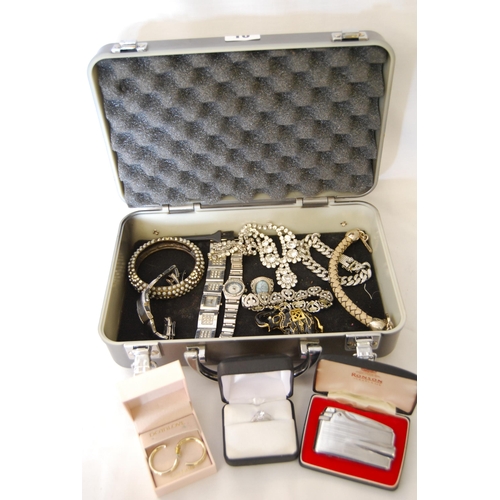 10 - SMALL CASE OF JEWELLERY