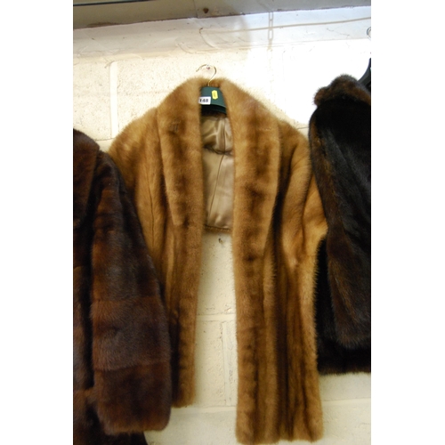 148 - FUR STOLE