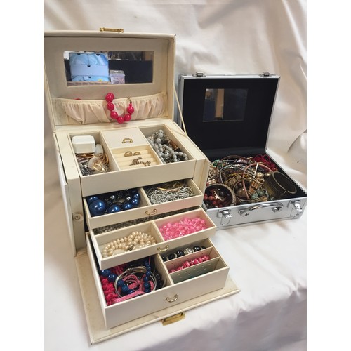 28 - CREAM JEWELLERY CASE AND JEWELLERY AND BOX OF JEWELLERY