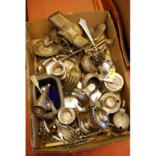 274 - QUANTITY OF SILVER PLATED WARE INCLUDING CRUETS, SNUFFERS, CARVER RESTS, RICKSHAW, ETC