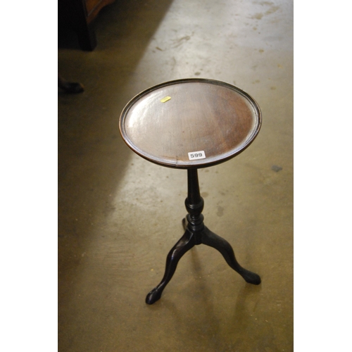 599 - CIRCULAR MAHOGANY TRAY TOP WINE TABLE ON TRIPOD BASE