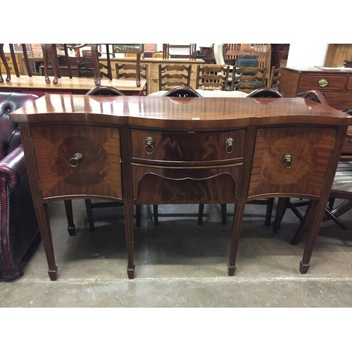 558 - REGENCY STYLE MAHOGANY TWIN PEDESTAL DINING TABLE (1 LEAF) AND SET OF 6 MAHOGANY FLEUR DE LIS DINING... 