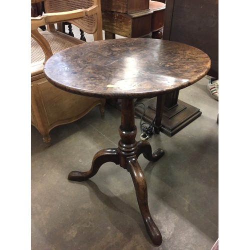 487 - GEORGIAN BURR ELM TRIPOD TABLE ON TURNED AND CARVED COLUMN, TRIPOD BASE