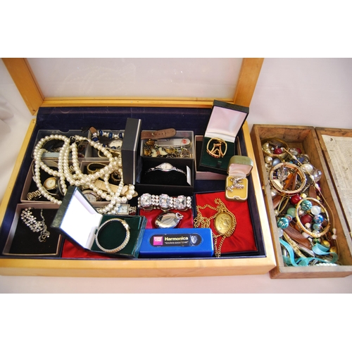 13 - 2 BOXES OF JEWELLERY