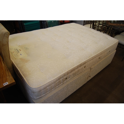 620 - HYPNOS WHEATLEY SUPREME DOUBLE BED