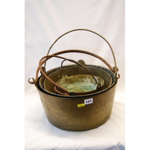 121 - FIVE 19TH CENTURY BRASS PRESERVING PANS WITH IRON HANDLES