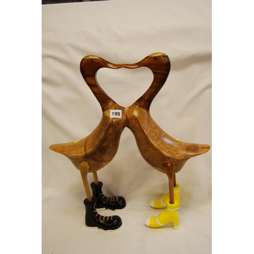 195 - PAIR OF WOODEN KISSING DUCKS (26)