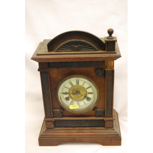 198 - EDWARDIAN MANTLE CLOCK IN WALNUT CASE (A/F)