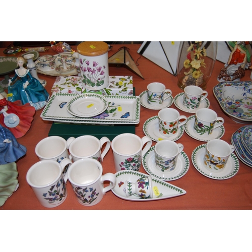 34 - SET OF SIX PORTMEIRION COFFEE CUPS & SAUCERS, 5 MUGS, CAKE PLATE & 6 FORKS, CAKE SLICE & 2 SANDWICH ... 