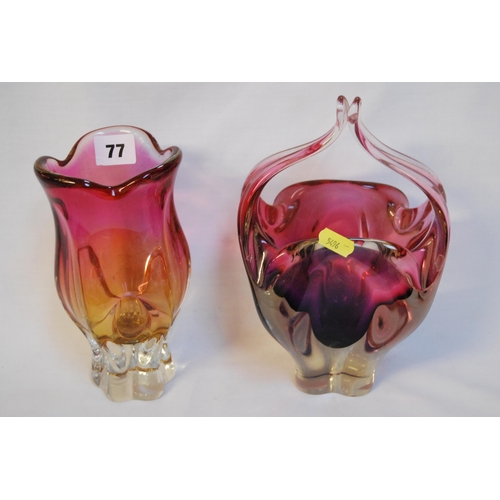 77 - MURANO CRANBERRY & AMBER TINTED GLASS VASE AND CRANBERRY & AMETHYST TINTED GLASS BASKET