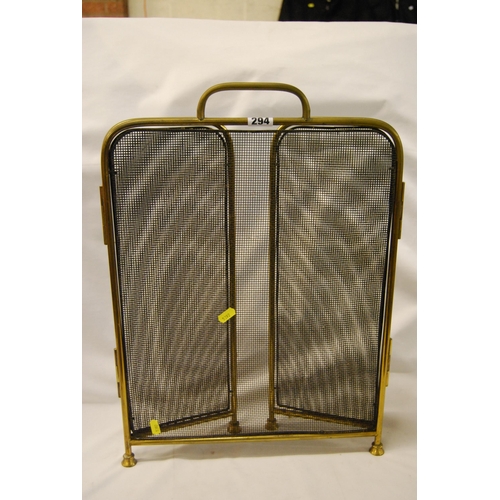 294 - VICTORIAN BRASS FOLDING FIRE SCREEN WITH WIRE MESH PANELS