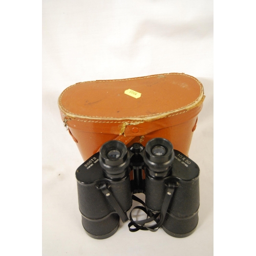 67 - PAIR OF BOOTS 10 X 50 BINOCULARS IN CASE