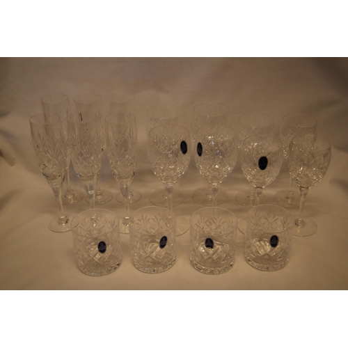 49 - 4 ROYAL DOULTON KENSINGTON CRYSTAL WINES, 6 FLUTED CHAMPAGNES, 4 SHORT STEM WINES & 4 WHISKIES