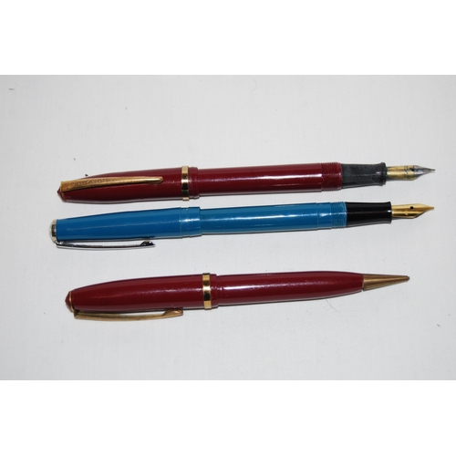 35 - QUEENS & COTSWOLD FOUNTAIN PEN & COTSWOLD PROPELLING PENCIL