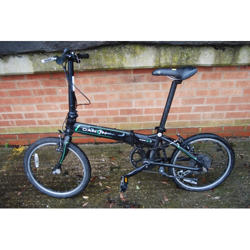 705 - BLACK DAHON VITESSE 08 ALLOY FOLDING BIKE P2300301971