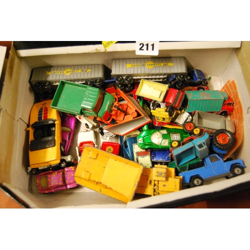 211 - QUANTITY OF CORGI, LESNEY, MATCHBOX & OTHER MODEL VEHICLES