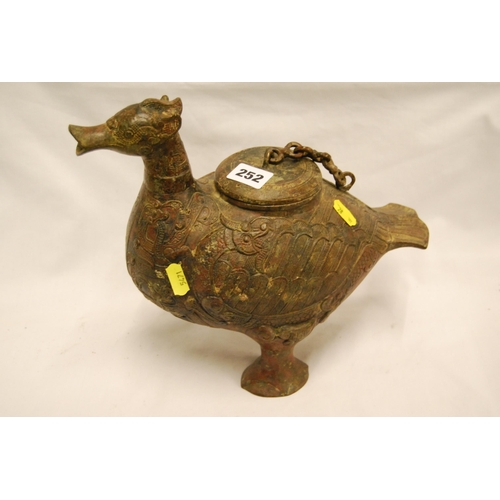 252 - CHINESE BRONZE CENSER IN THE FORM OF A MYSTICAL BIRD