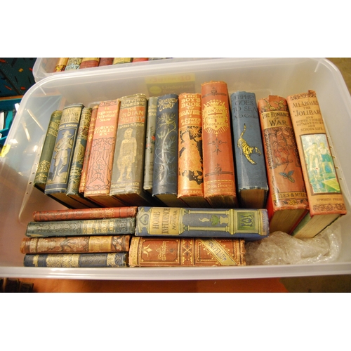 457 - QUANTITY OF VINTAGE BOOKS & NOVELS