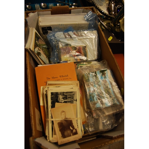 460 - QUANTITY OF VINTAGE & LATER POSTCARDS, PHOTOGRAPHS, ETC