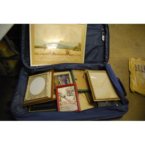 227 - SUITCASE OF PICTURE FRAMES