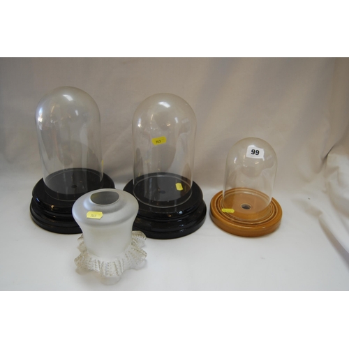 99 - 3 GLASS DOMES ON CERAMIC BASES AND FRILLED GLASS LAMPSHADE