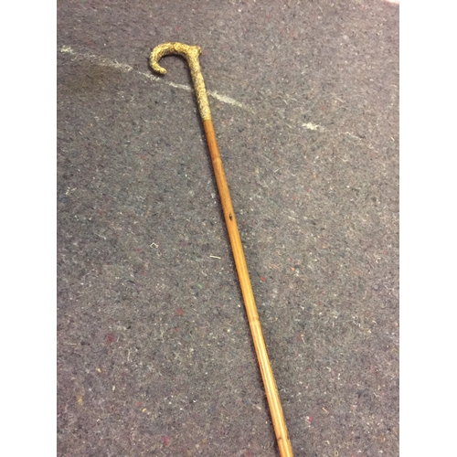 292 - VICTORIAN LADIES GILT TOPPED WALKING STICK