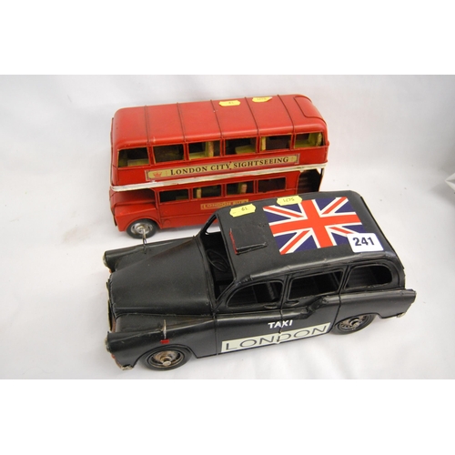 241 - MODEL LONDON TAXI & DOUBLE DECKER BUS