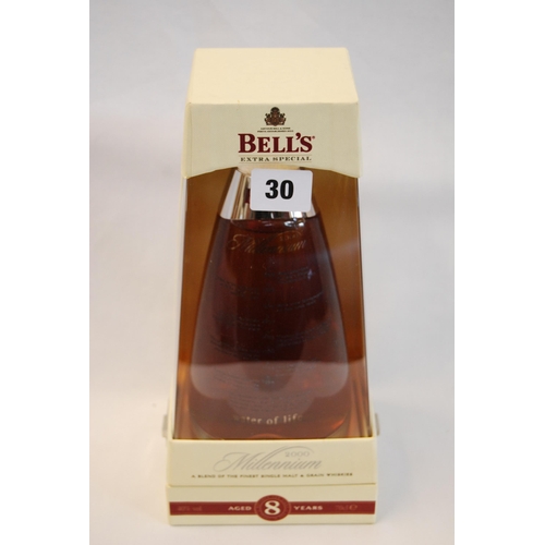 30 - 70CL BELL'S EXTRA SPECIAL SCOTCH WHISKY COMMEMORATIVE DECANTER 