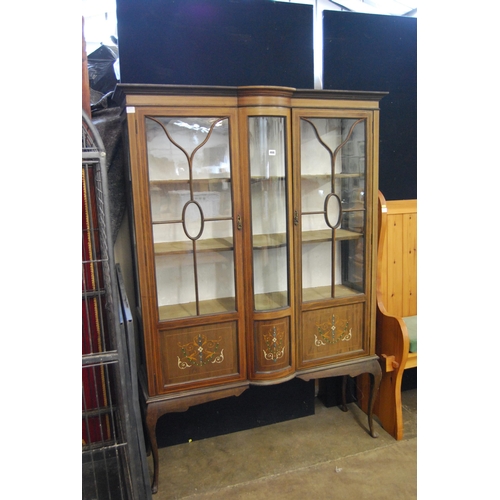 466 - EDWARDIAN INLAID MAHOGANY DISPLAY CABINET ON CABRIOLE LEGS