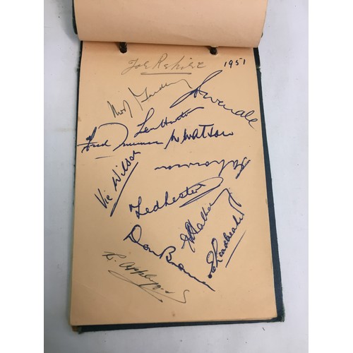 342 - AUTOGRAPH ALBUM OF ENGLAND & COUNTY CRICKET TEAMS c1950s CONTAINING SIGNATURES OF WARWICK XI 1957, S... 