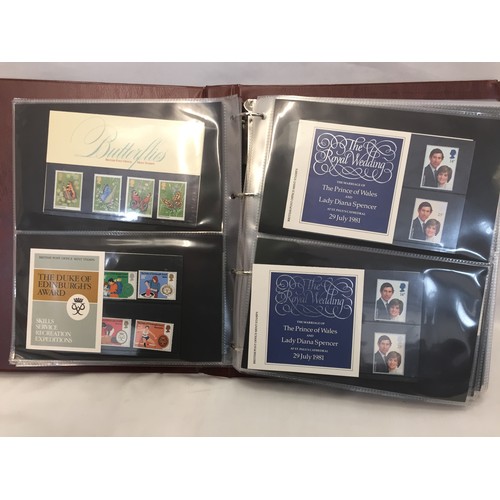 322 - 9 ALBUMS OF ROYAL MAIL PRESENTATION PACKS AND 1 ALBUM OF ROYAL MAIL FIRST DAY COVERS (THE PHOTOS SHO... 