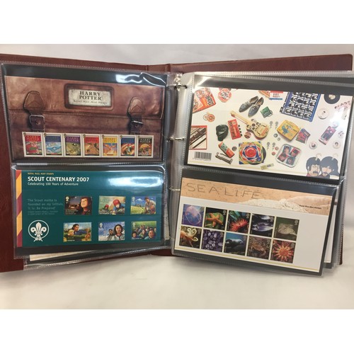 322 - 9 ALBUMS OF ROYAL MAIL PRESENTATION PACKS AND 1 ALBUM OF ROYAL MAIL FIRST DAY COVERS (THE PHOTOS SHO... 