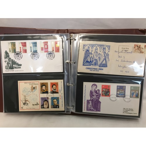 322 - 9 ALBUMS OF ROYAL MAIL PRESENTATION PACKS AND 1 ALBUM OF ROYAL MAIL FIRST DAY COVERS (THE PHOTOS SHO... 