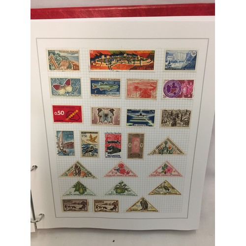 323 - 26 ALBUMS OF WORLD STAMPS (THE PHOTOS SHOW ONLY A SMALL AMOUNT OF THE TOTAL CONTENTS)