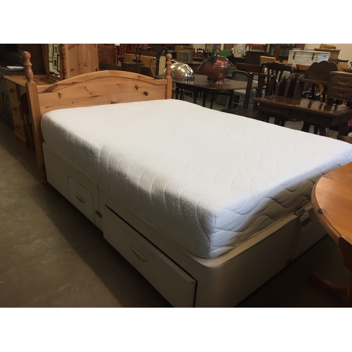 539 - REST ASSURED POCKET MEMORY DOUBLE DIVAN BED WITH PINE HEADBOARD