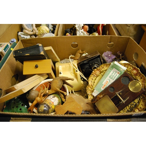 324 - BOX OF MISCELLANEOUS ITEMS INCLUDING VICTORIAN POSTAL SCALES, ETC