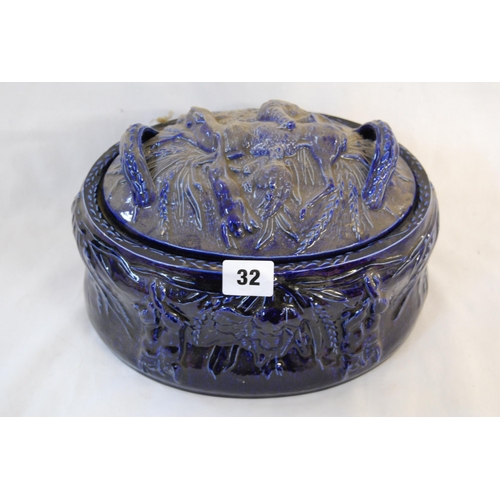 32 - PORTMEIRION BLUE GLAZED GAME PIE DISH