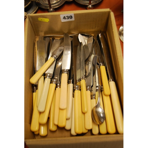 430 - QUANTITY OF DINNER & DESSERT KNIVES