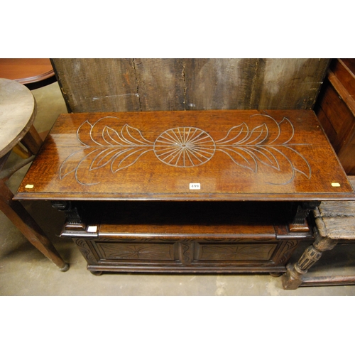 499 - VINTAGE CARVED OAK MONKS BENCH WITH BOX SEAT FOLD OVER BACK, CARVED LION ARMS (106CM X 46CM X 64CM)