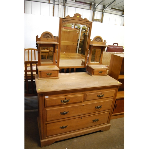 530 - EDWARDIAN SATIN WALNUT DRESSING CHEST OF 4 DRAWERS, DROP BRASS HANDLES & ESCUTCHEONS (3 HANDLES MISS... 