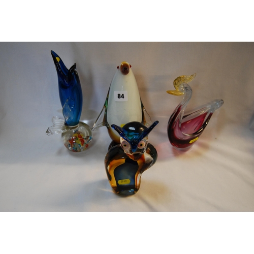 84 - SHUDEHILL COLOURED GLASS OWL, MALIAN COLOURED GLASS PENGUIN, CUT GLASS SWAN AND DOLPHIN