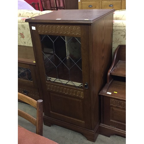 537 - MODERN OAK HALL SEAT, BOOKCASE, STEREO CABINET AND TV CABINET