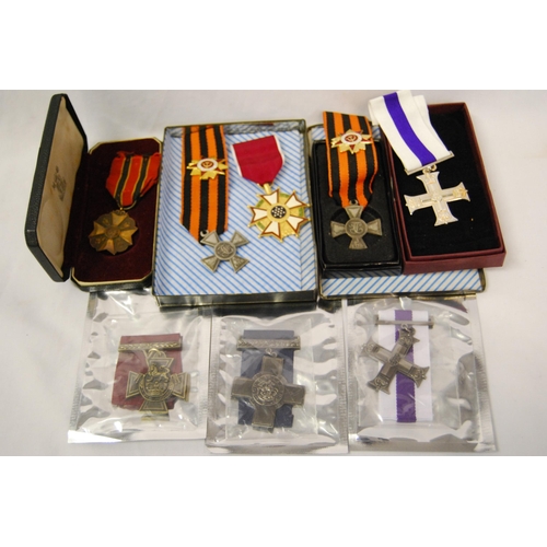 16 - QUANTITY OF VARIOUS MEDALS