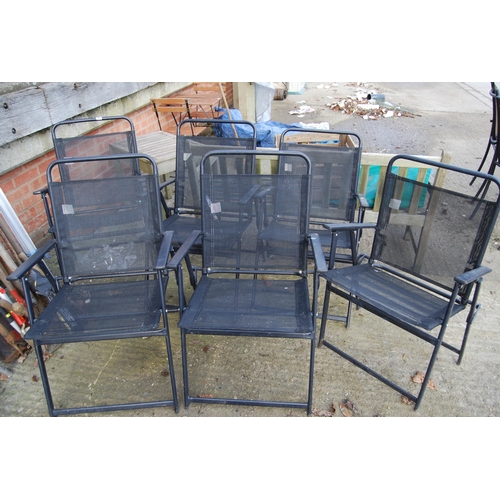 585 - 6 GARDEN CHAIRS